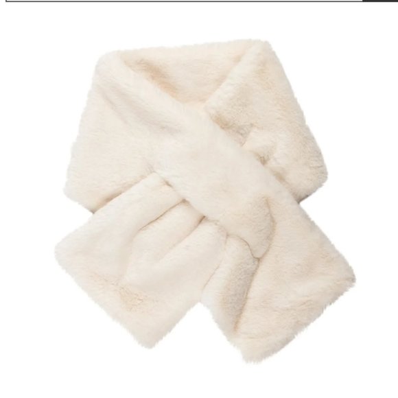 APPARIS: Ivory/Cream Pluche Babmi Scarf - NWT - Picture 4 of 10